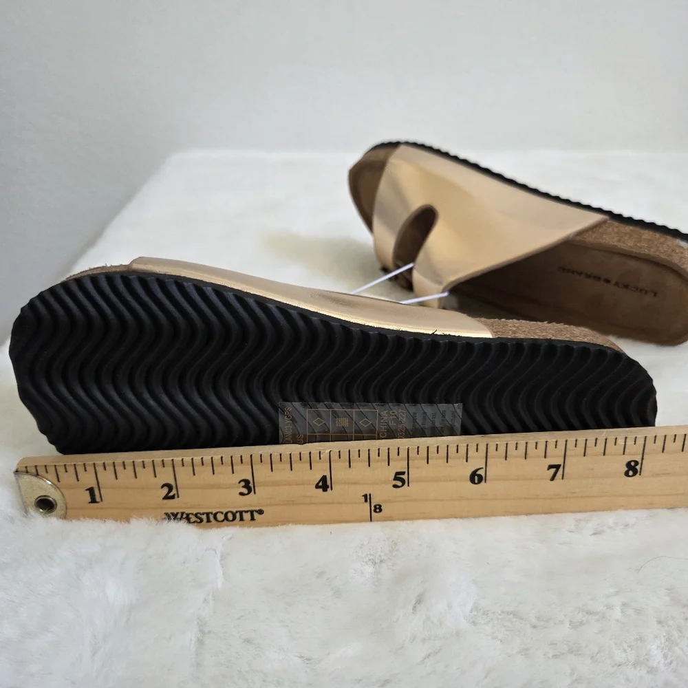 Lucky Brand Girl's Sandal Size 2